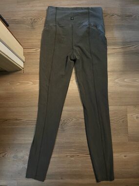 Prana High-Waist Leggings in Charcoal